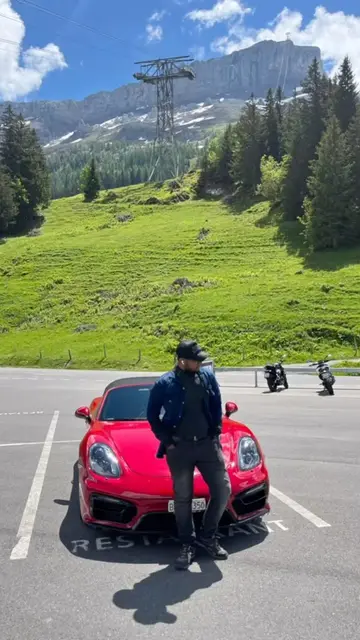 What am I doing? Cool Ferrari though, or it could have been a Mercedes Benz? 🤯